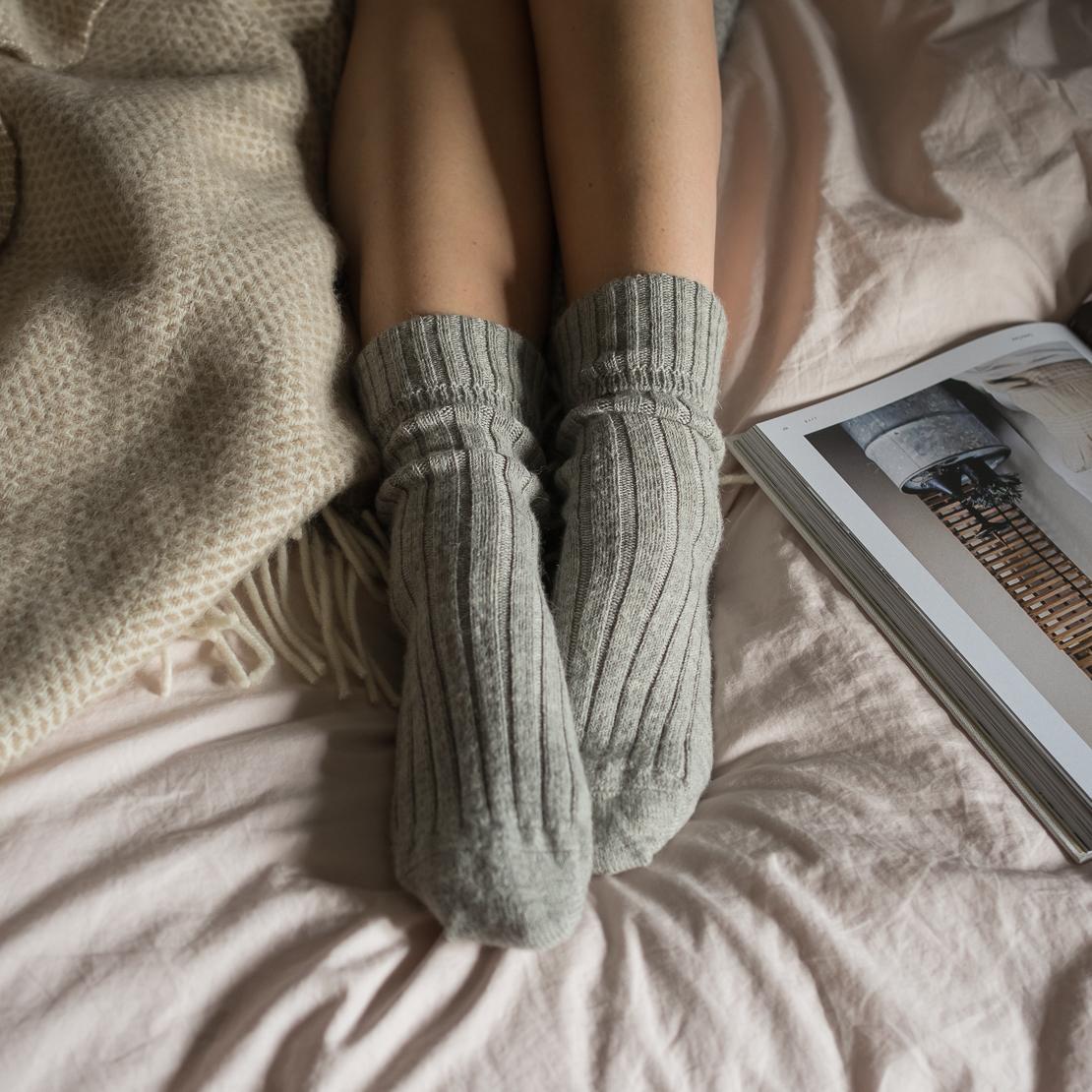 Alpaca Bed Socks Box