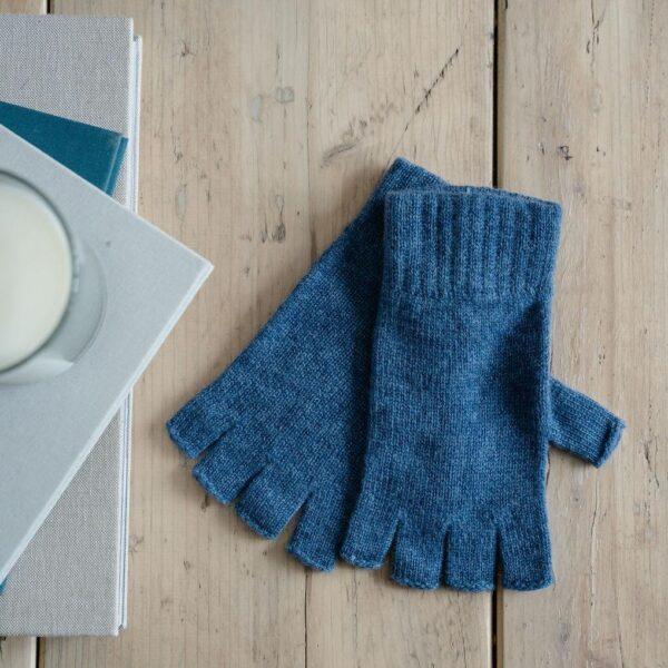 Fingerless Gloves