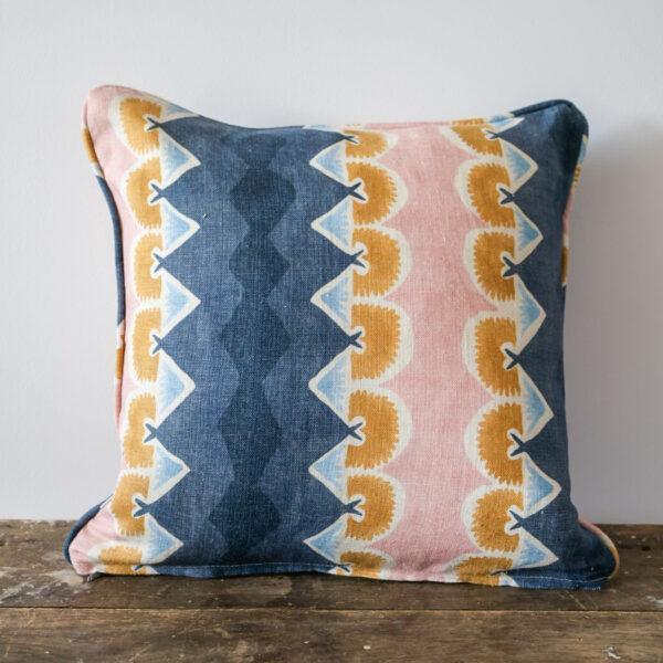 Taiki Cushion