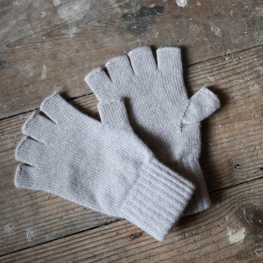 Fingerless Gloves - Large
