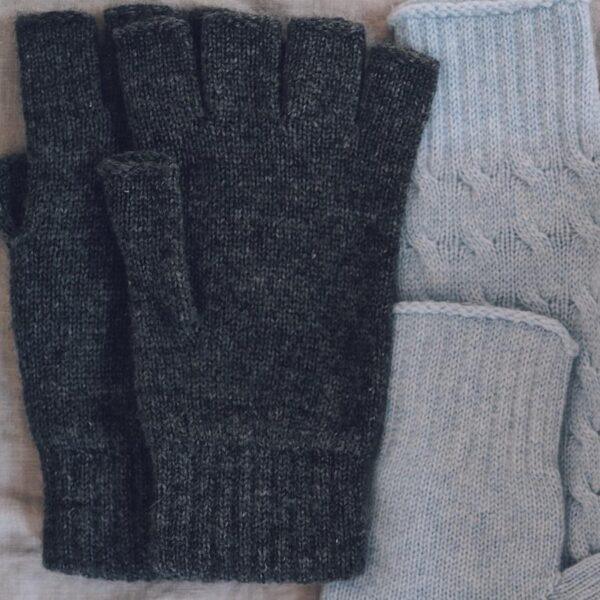 Fingerless Gloves