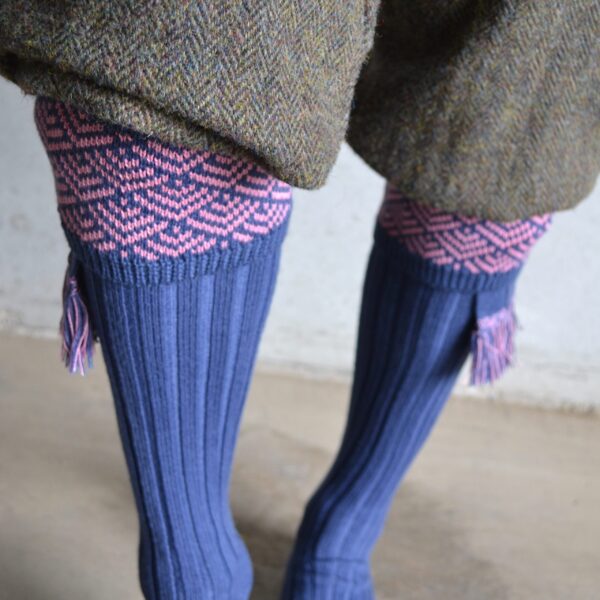 Belvoir shooting socks – Blue & Pink