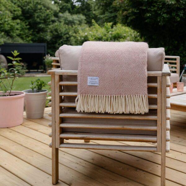 dusky pink throw