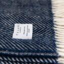 navy throw