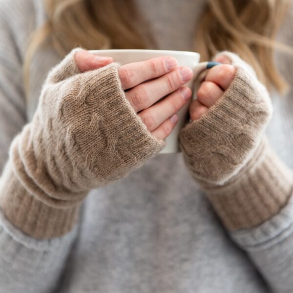 Cable knit hand-warmers