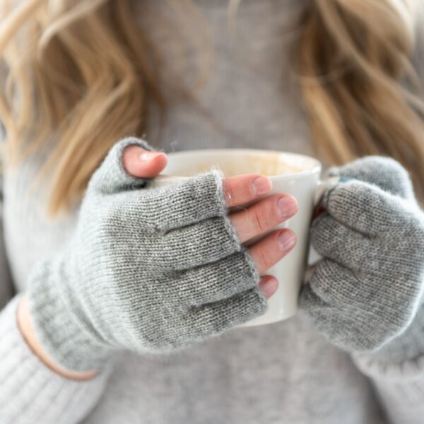 Fingerless gloves