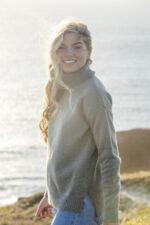 Sage roll neck