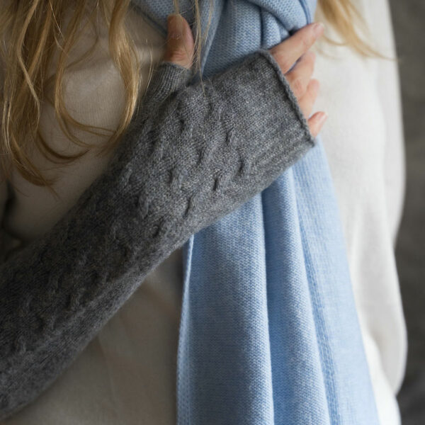 Long Cashmere hand warmers