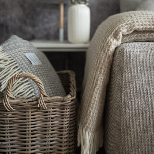 Melton Throw, Fawn