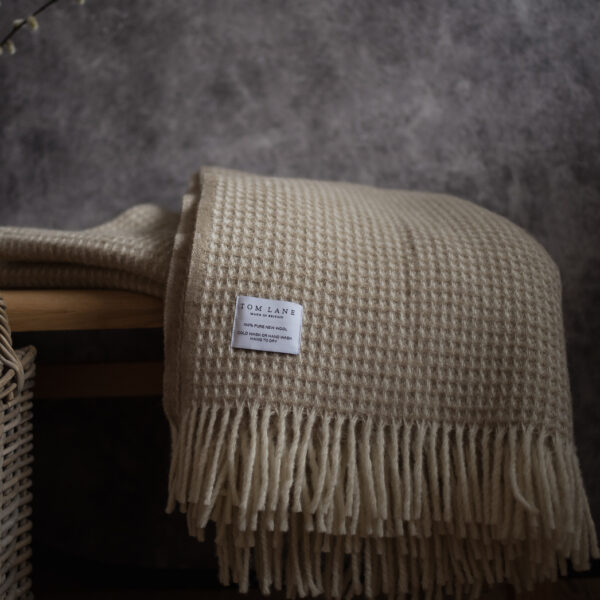 Melton Throw, Fawn