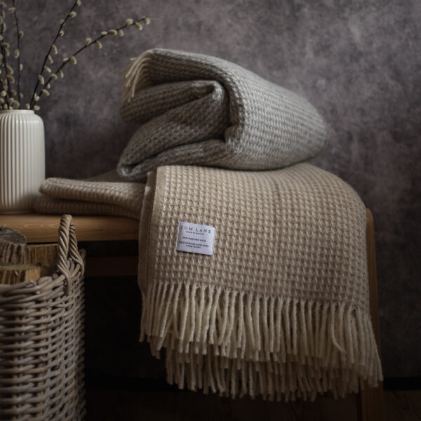 Melton Throw, Fawn