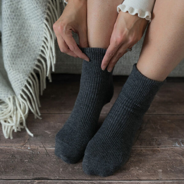 Cashmere socks – Charcoal