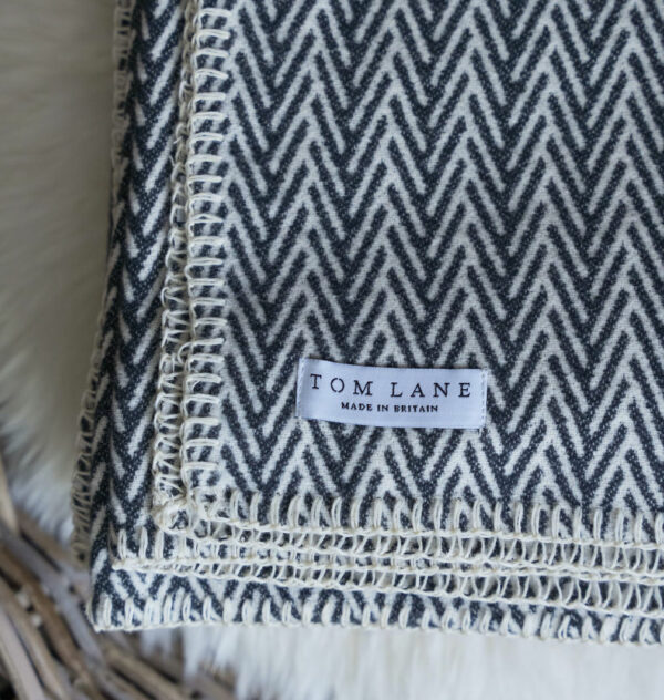 Cotton Throw – Charcoal