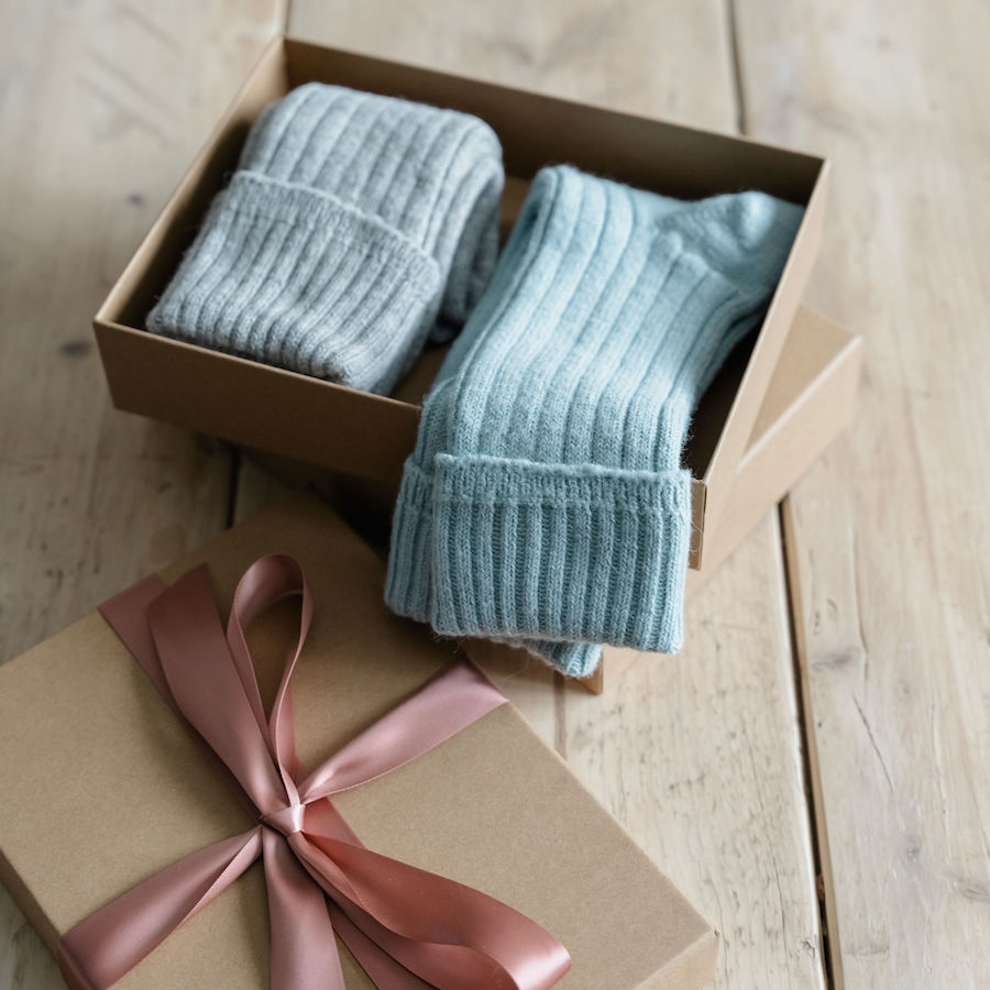 Alpaca bed socks gift box – Blue & Grey