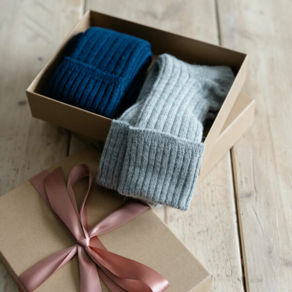 Alpaca bed socks gift box - Navy & Grey