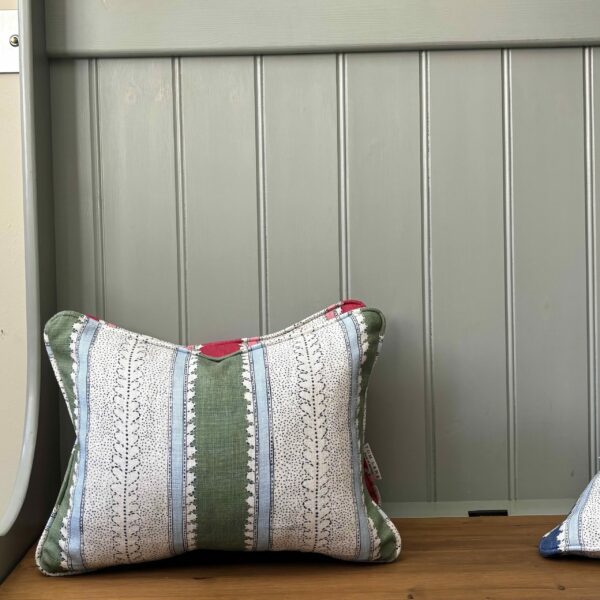 Dimity Cushion - Bowling Green