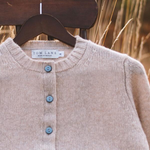 The Emmy Cardi - Oat